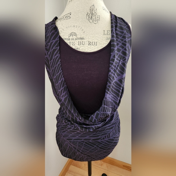 CALVIN KLEIN top in purple in size XS - Picture 4 of 6